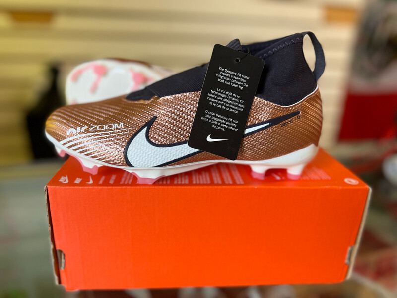 Nike jr zoom superfly 9 pro fg size 3.5Y 