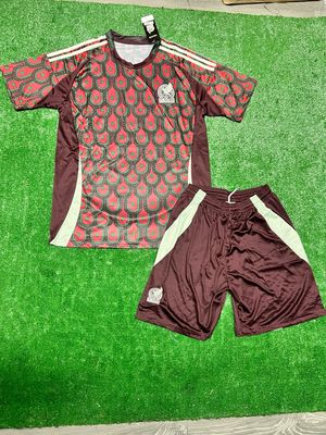 24/25 Mexico men’s soccer kit 