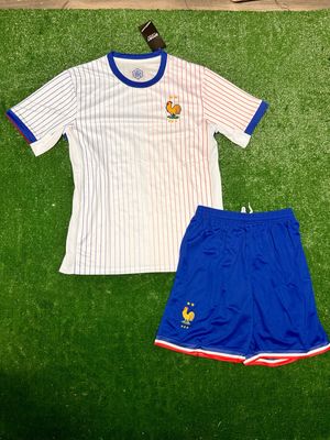 24/25 France men’s soccer kit