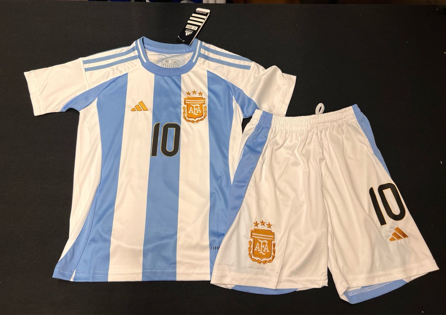 24/25 Argentina  home  (Messi 10 ) 