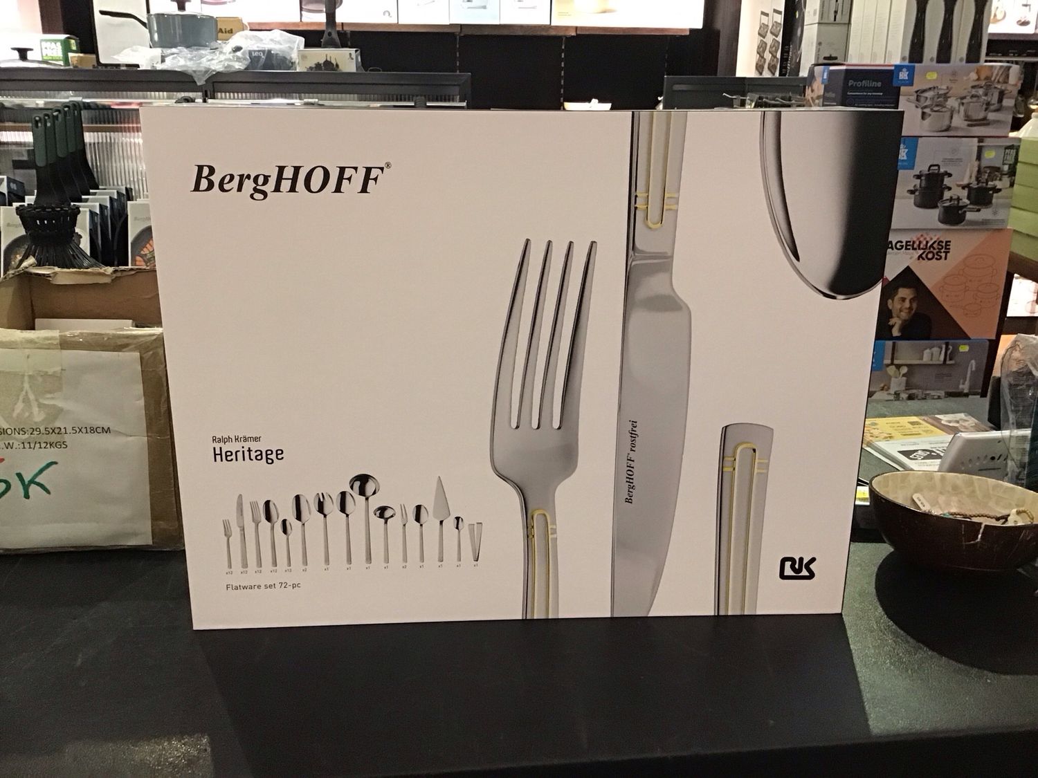 Berghoff 72-pc flatware set heritage