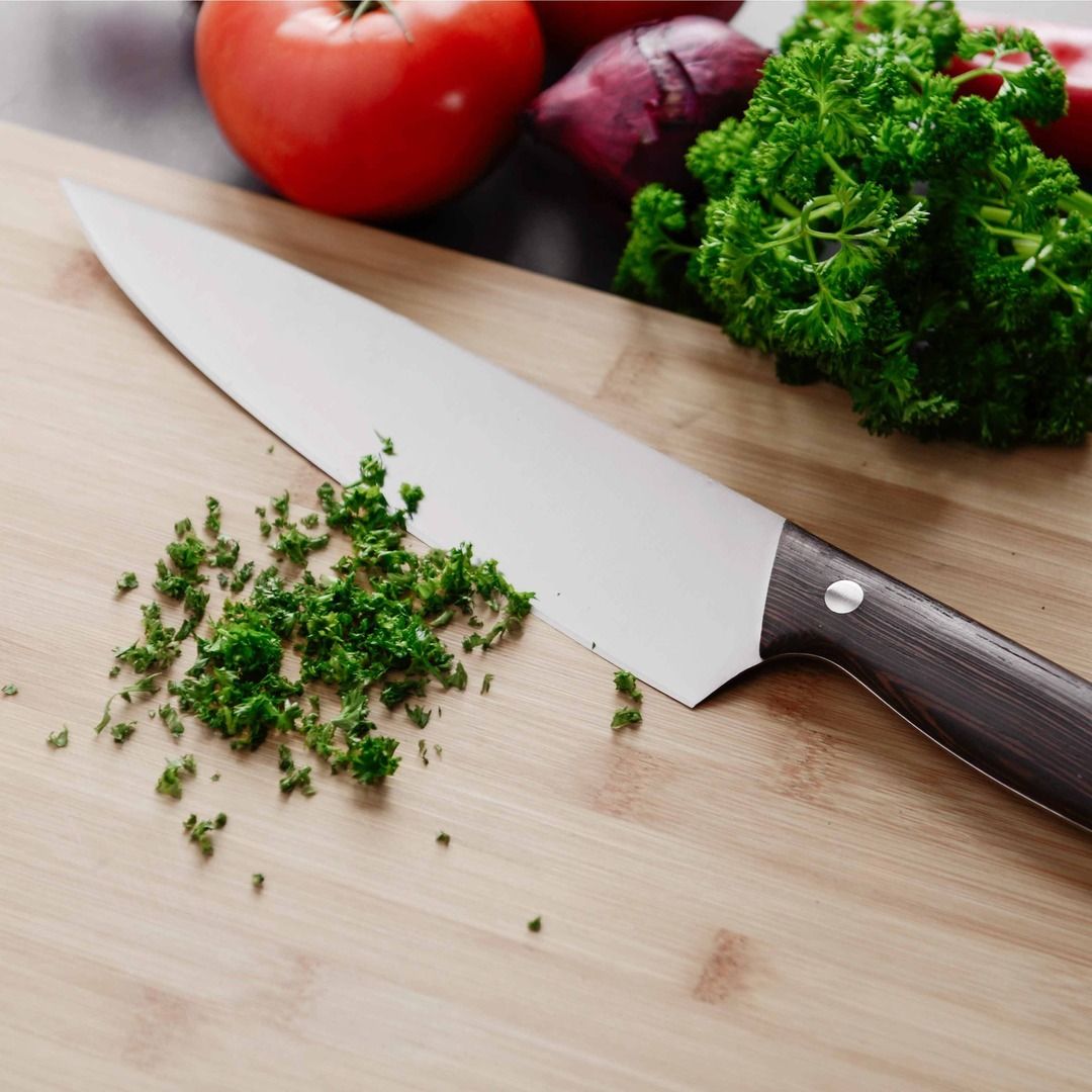 Berghoff Chef&#39;s knife 20cm With Dark Wooden Handle Essentials