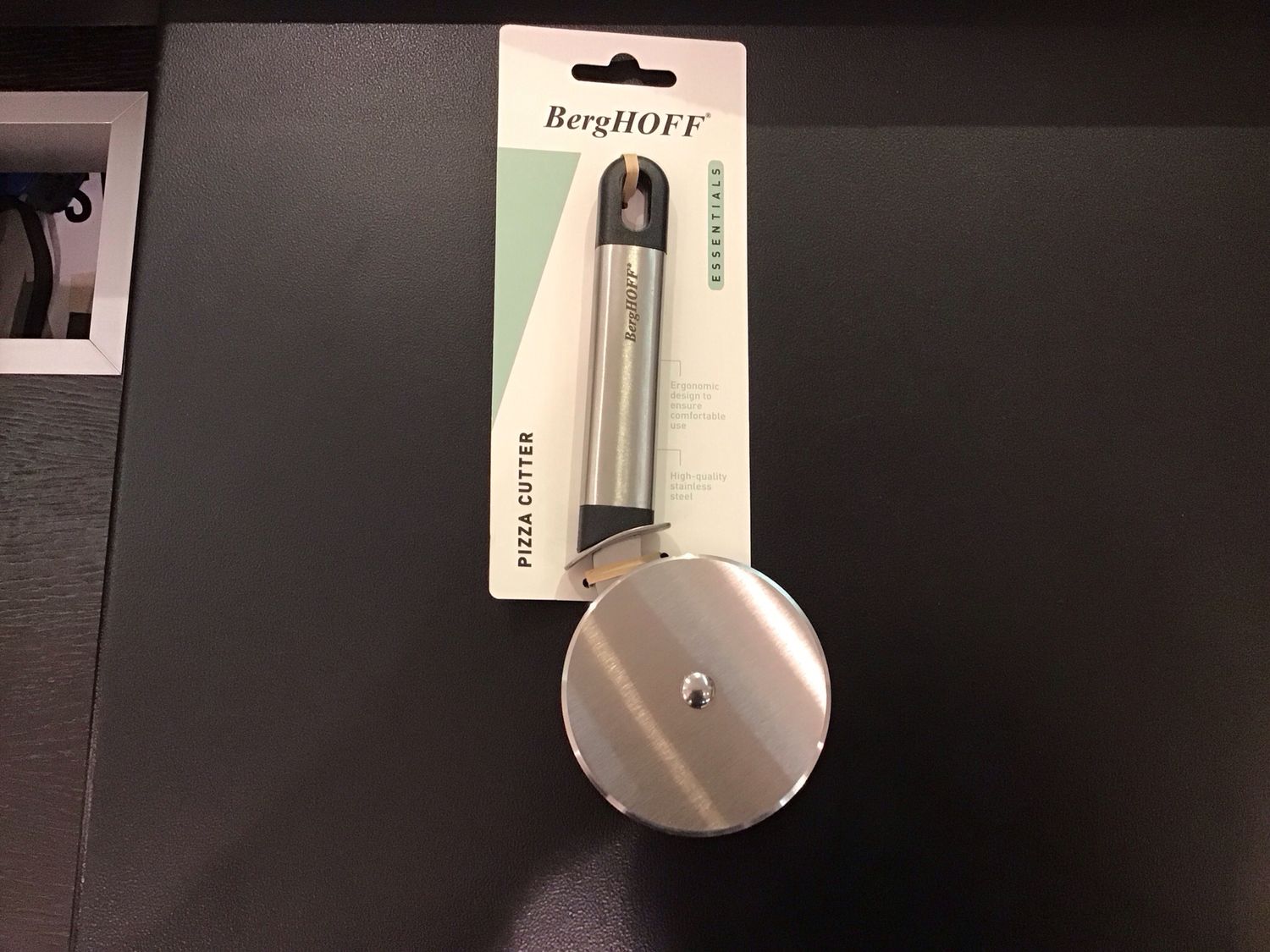 Berghoff pizza cutter Essentials