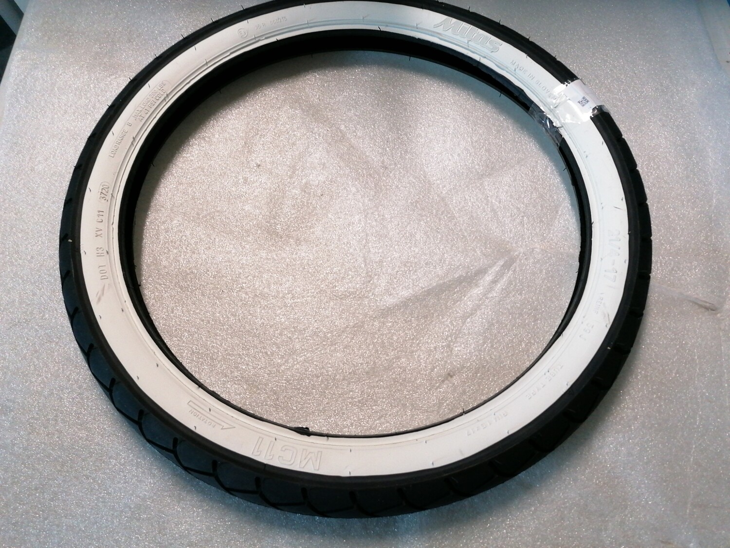 Buitenband 225-17 mitas white wall Mc 11