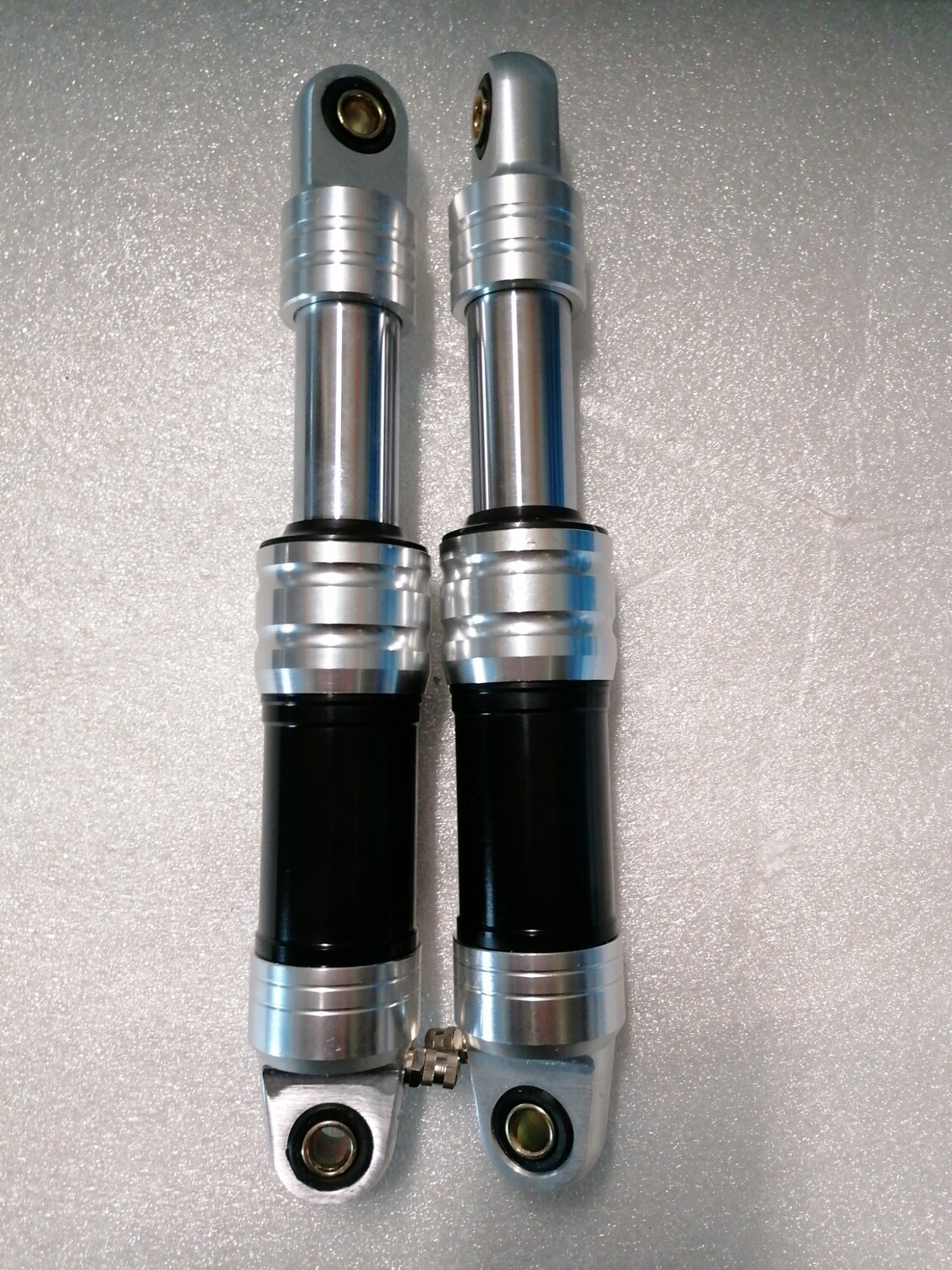 Schokbrekers zwart/zilver 280 mm