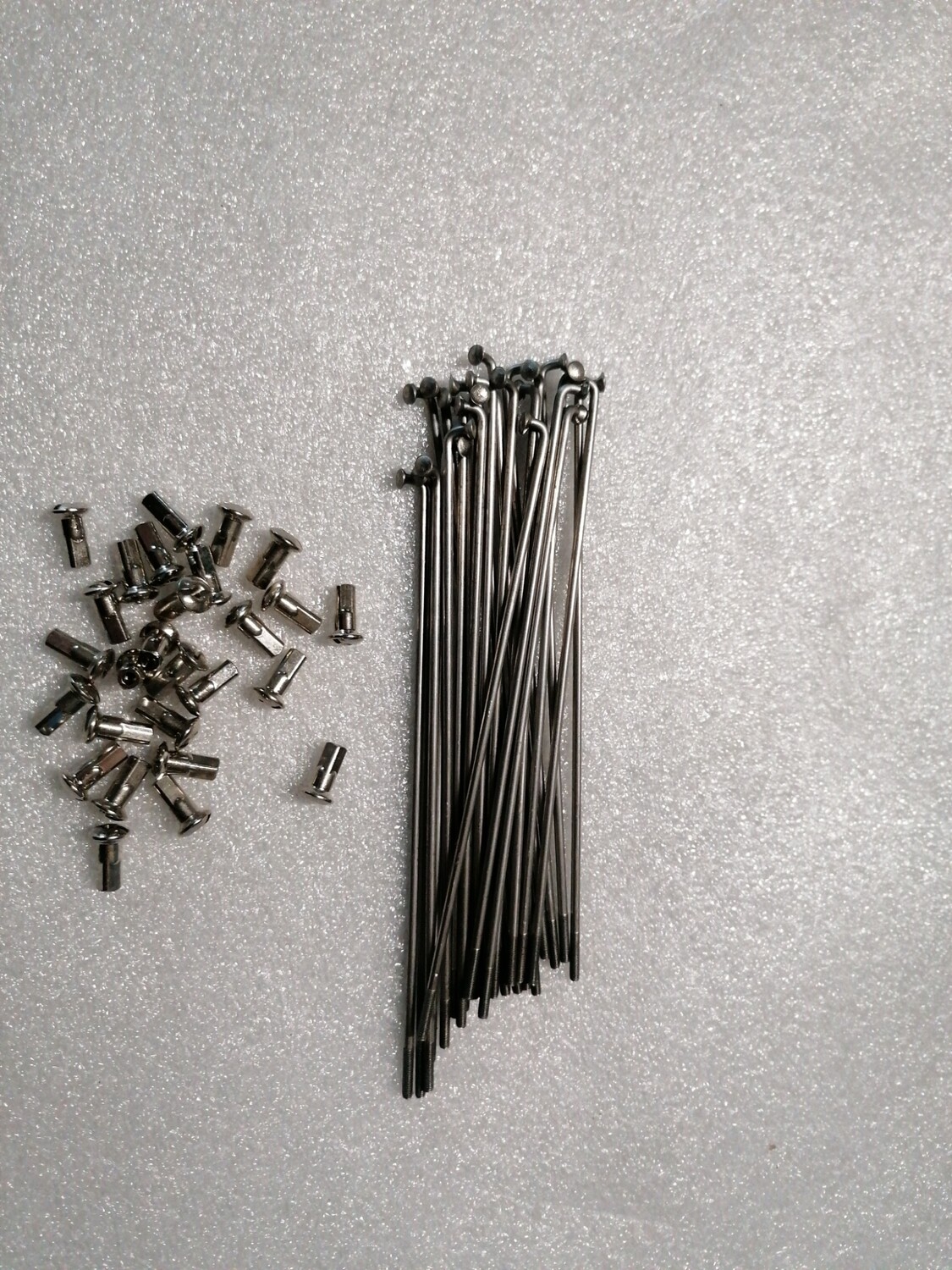 Spoke set rear wheel