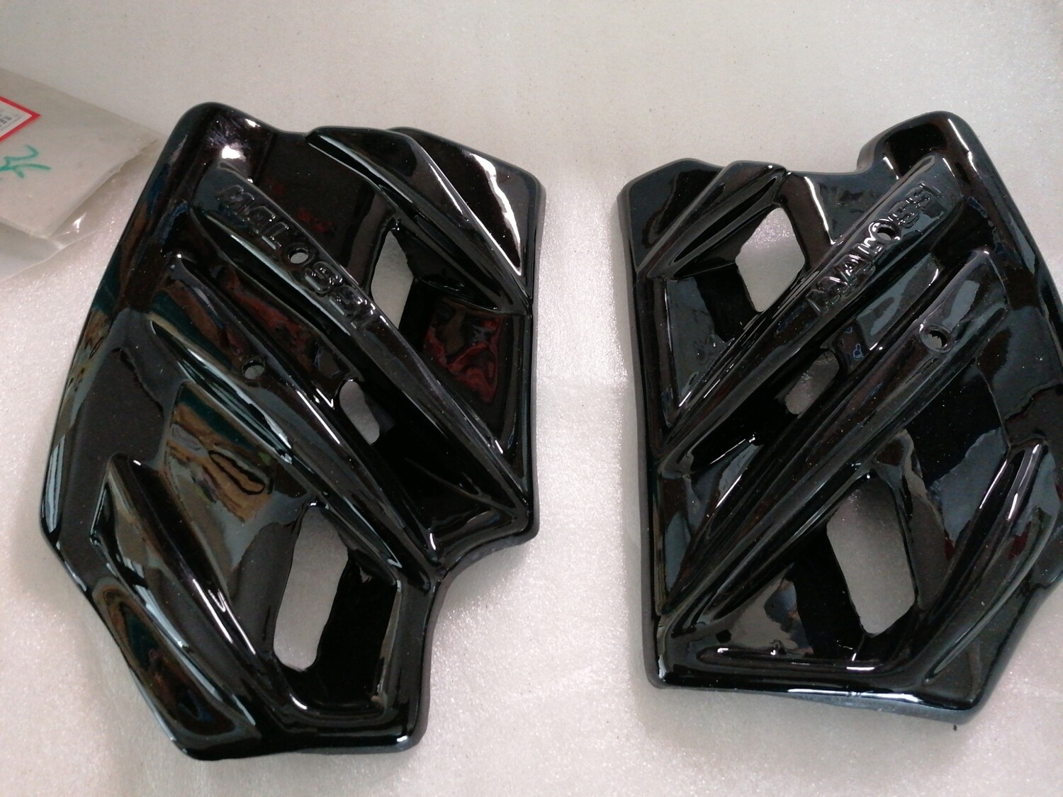 Malossi radiator kapjes (zwart)