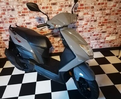 SYM ORBIT 3 50cc A-klasse (verkocht) SYM ORBIT 3 50cc A-klasse (verkocht)