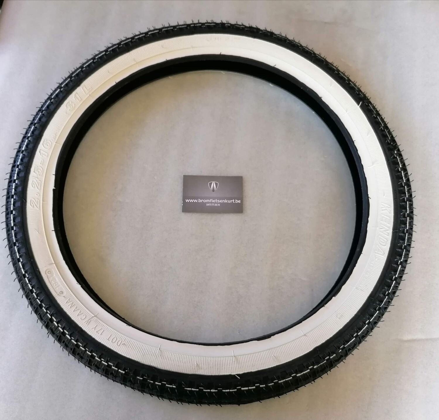 Buitenband Kenda 225-16 WHITE WALL Straat profiel
