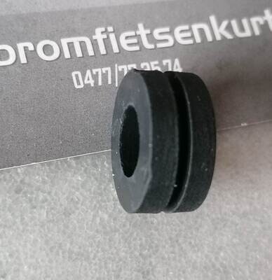 Rubber bevesteging tank