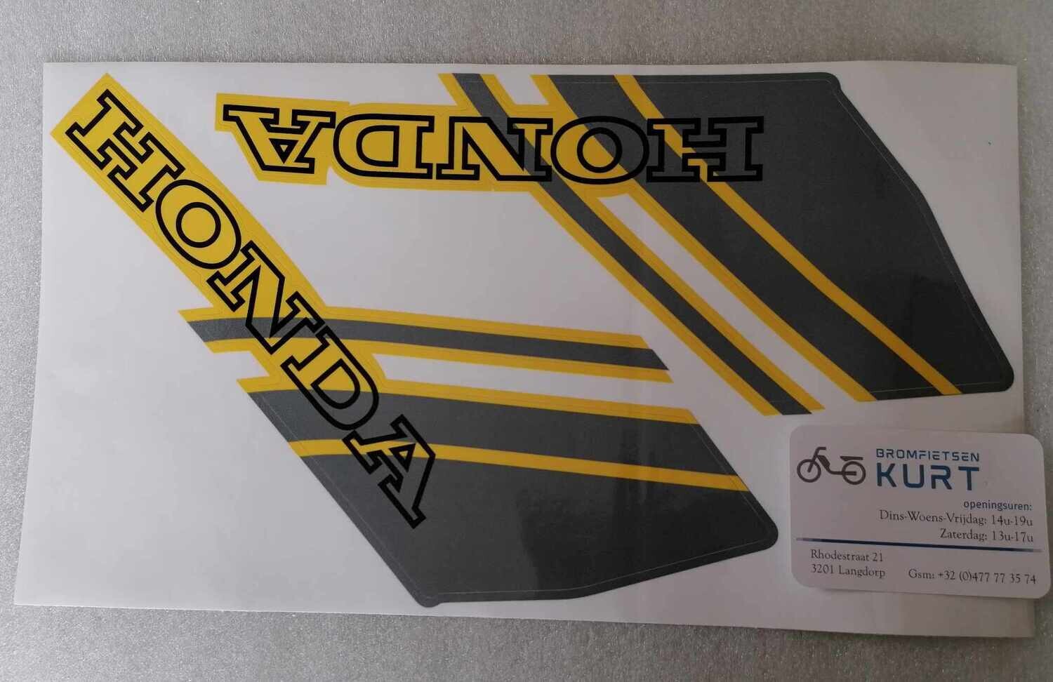 Tankstickerset custom Geel