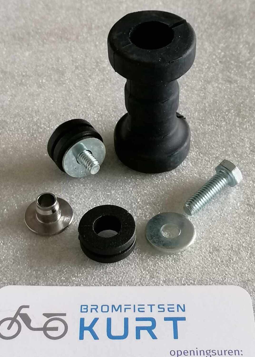 Bevestigingsetje benzinetank