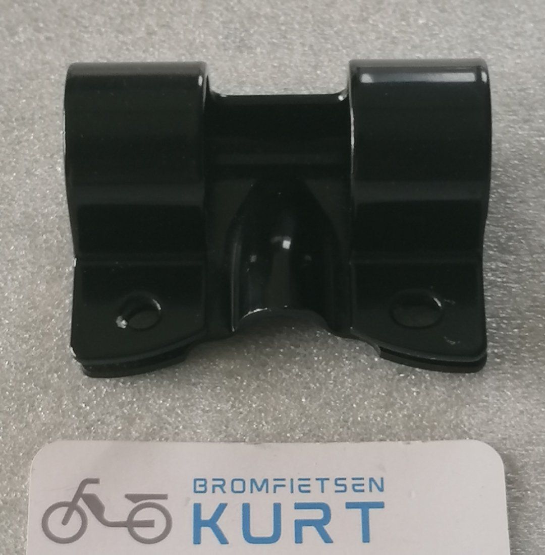 Bracket saddle mounting frame