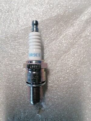 Bougie ngk br9es
