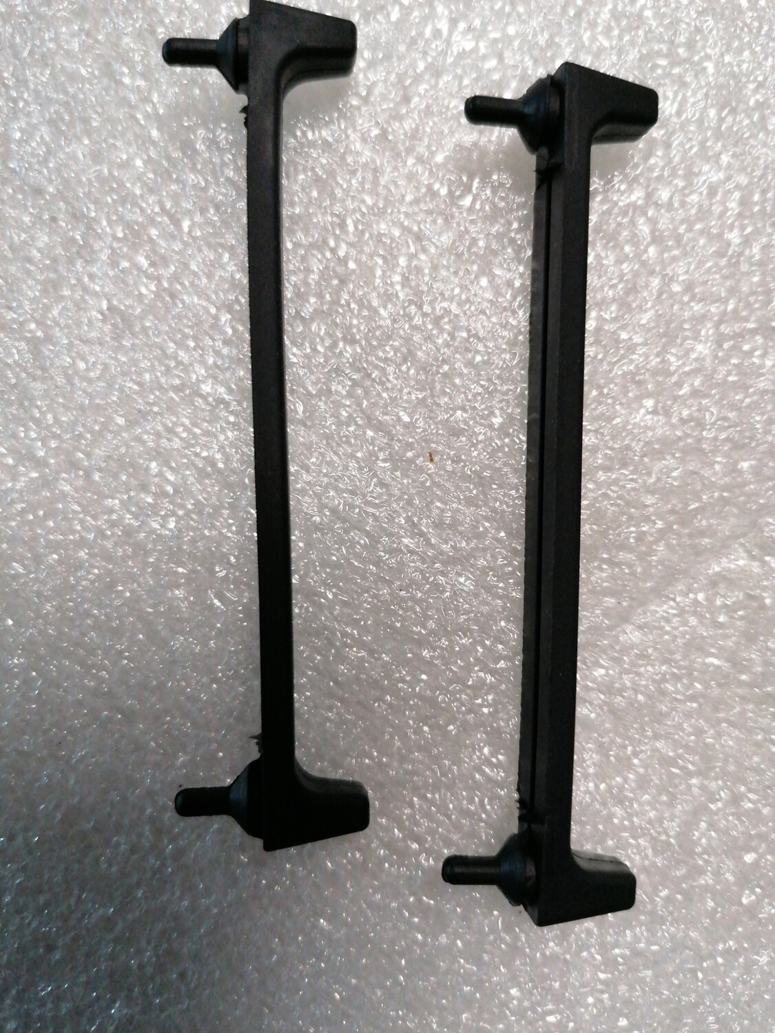 Voorspatbord rubbers (cable guards)