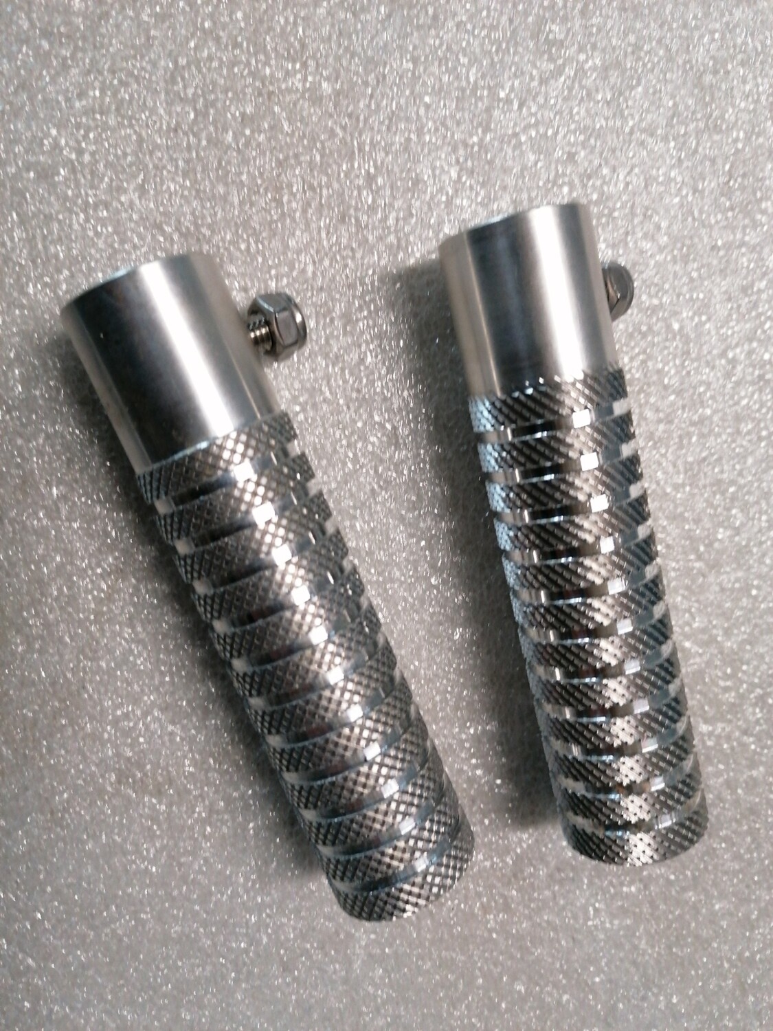 Footrests round aluminum Footrests round aluminum