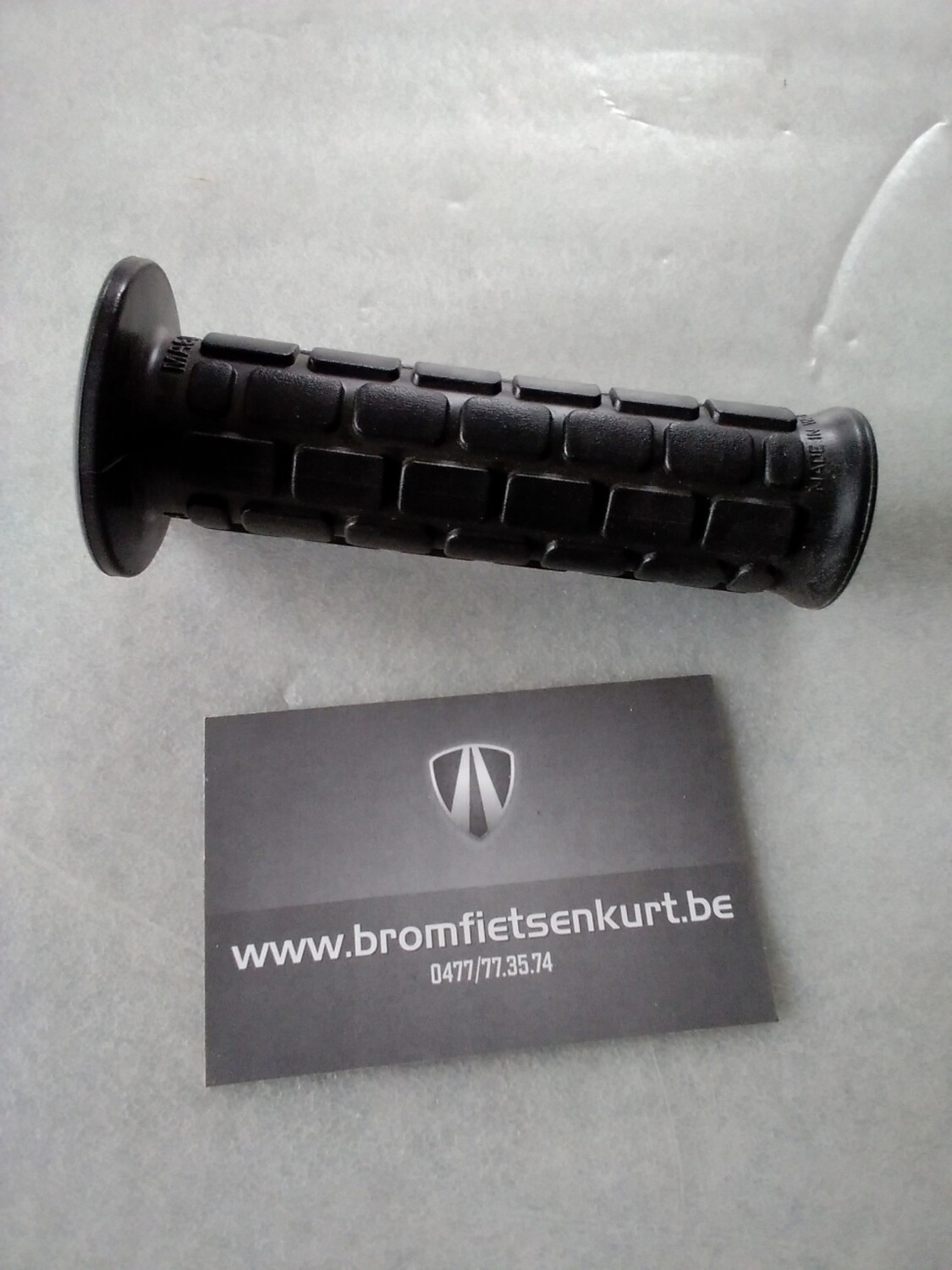 Handvat links magura (origineel ) Handvat links magura (origineel )