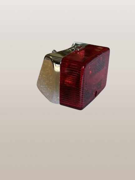 Achterlicht klein chrome/rood Achterlicht klein chrome/rood