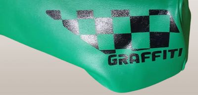 Zadelhoes graffiti (groen)