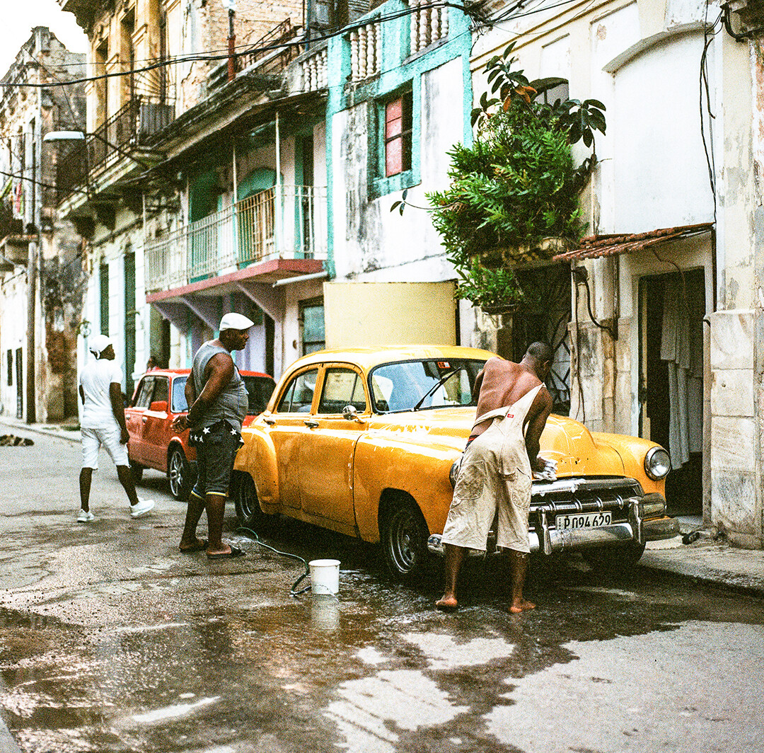 CALLE DE LA HAVANA VIEJA | CUBA