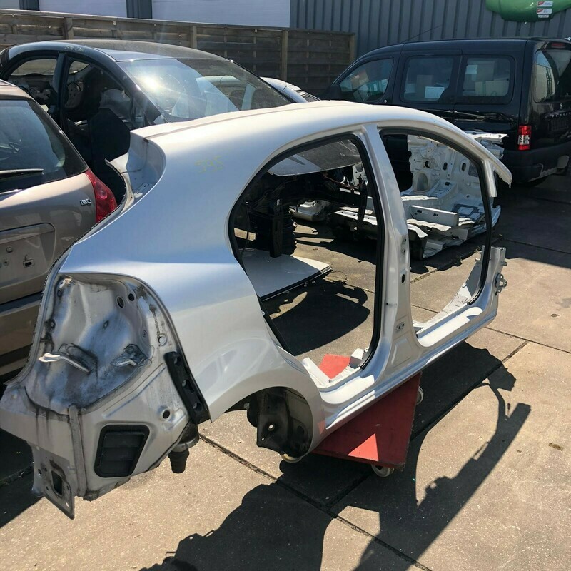 Kleurcode 3D Bright Silver Chassis Dorpel Carrosserie Rechts (Margeregeling)