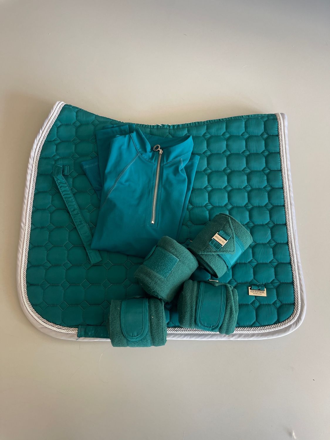 Equestribe set maat 34