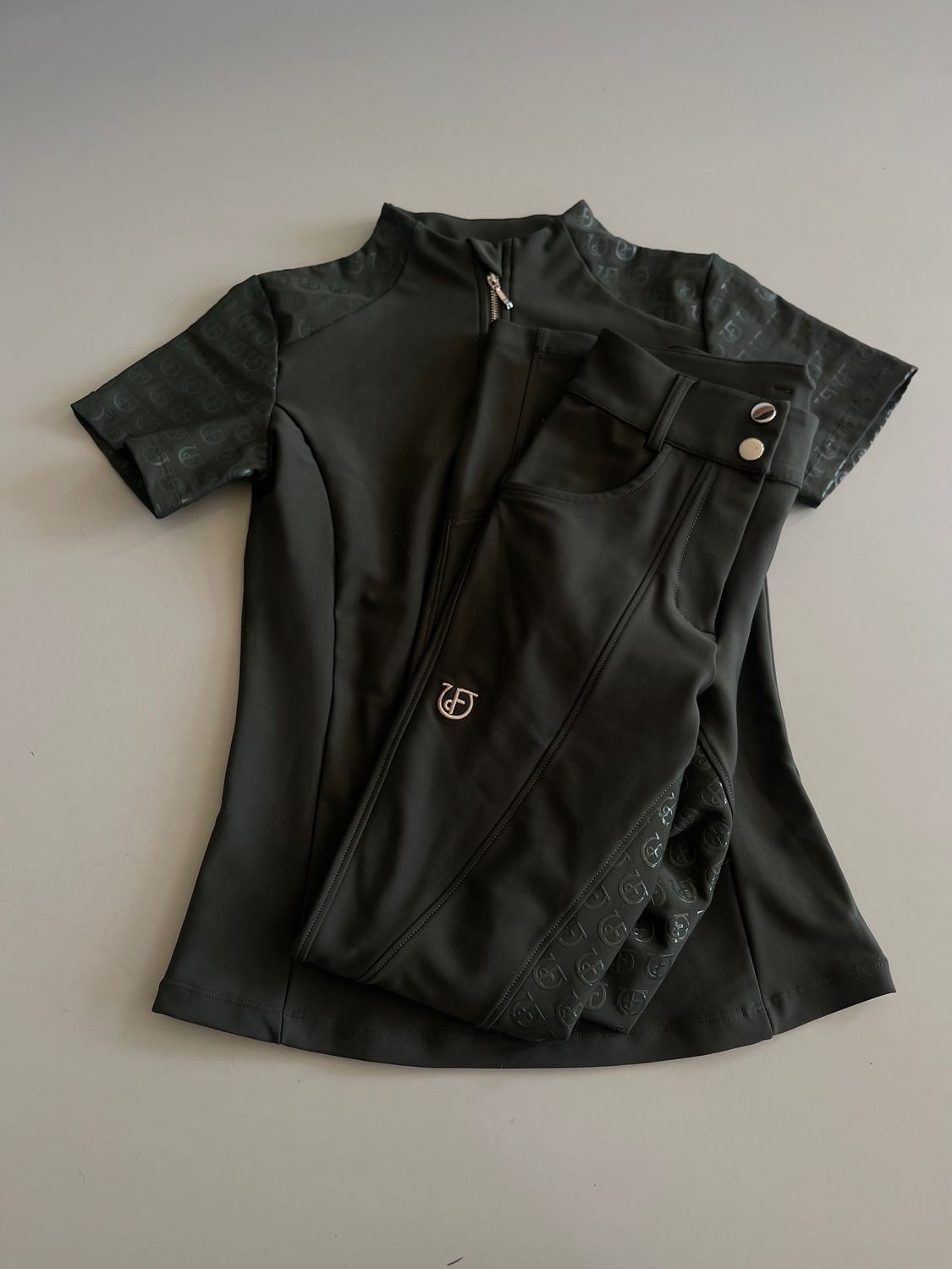 Fuego de Caballo set groen rijbroek fullgrip 34
