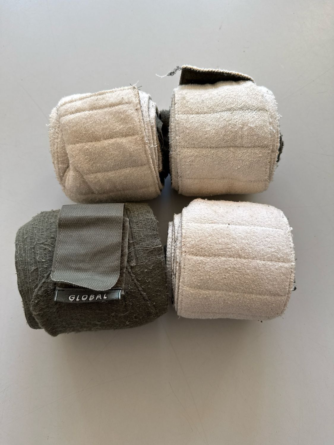 Global bandages met onderlappen groen