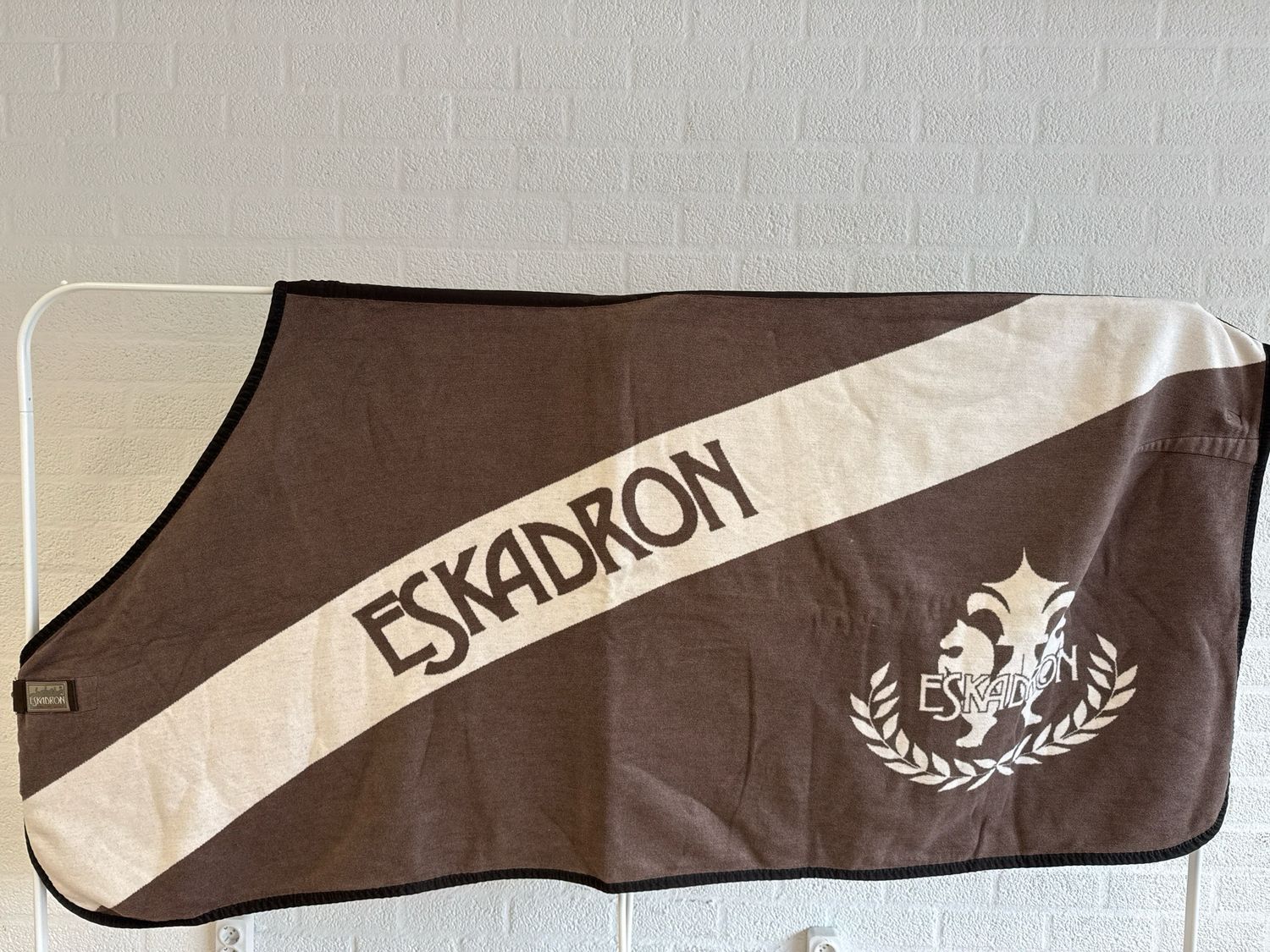 Eskadron fleecedeken bruin 205