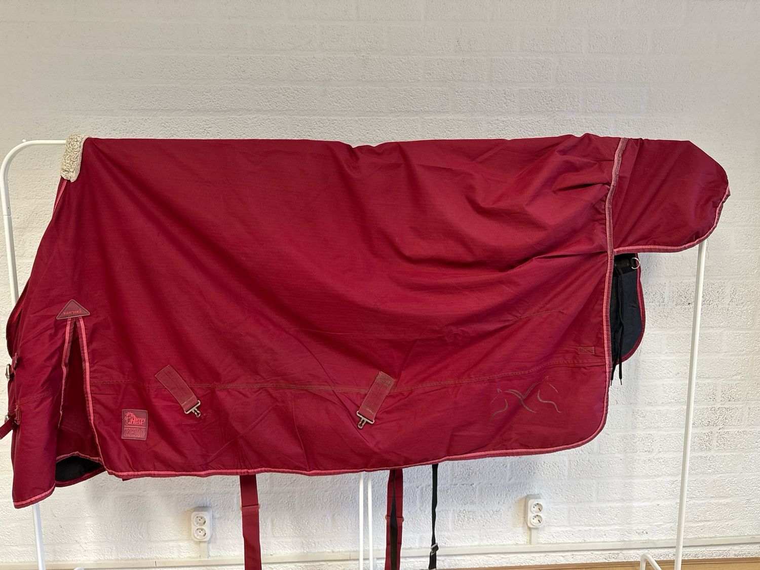 Harry’s horse regendeken zero rood 205