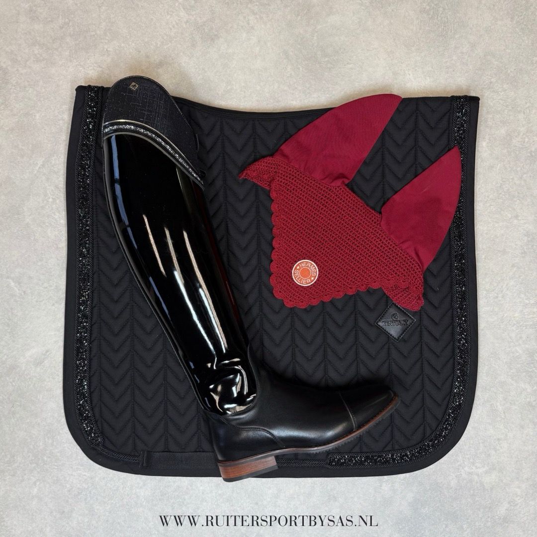 Hermes oornetje bordeaux
