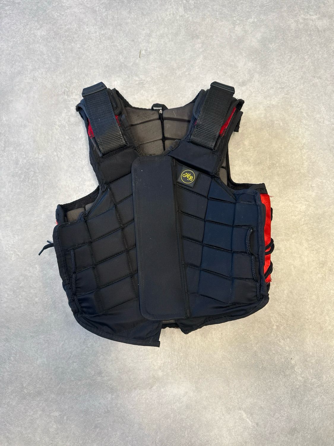 HB bodyprotector zwart 4