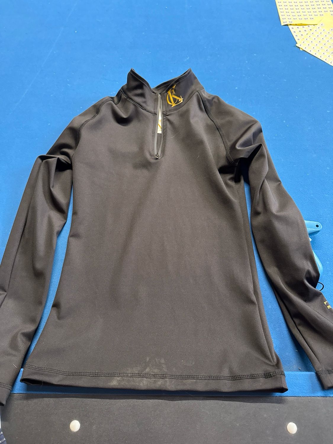 Khomani top lange mouwen zwart 34