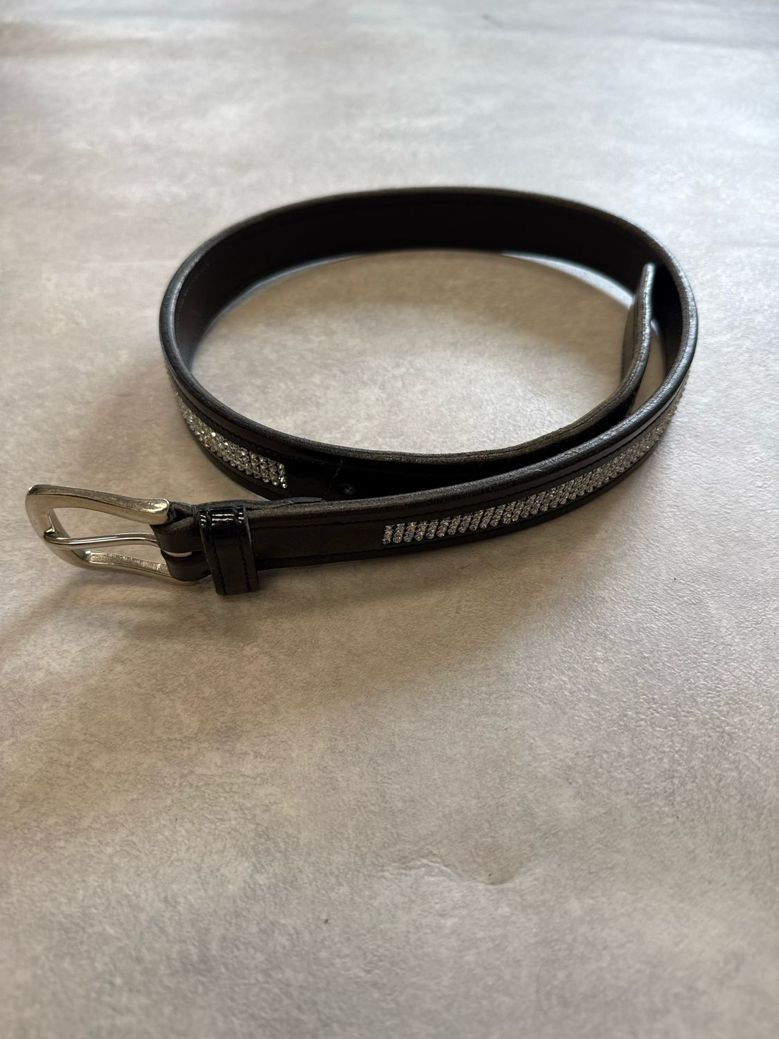 Lak riem zwart
