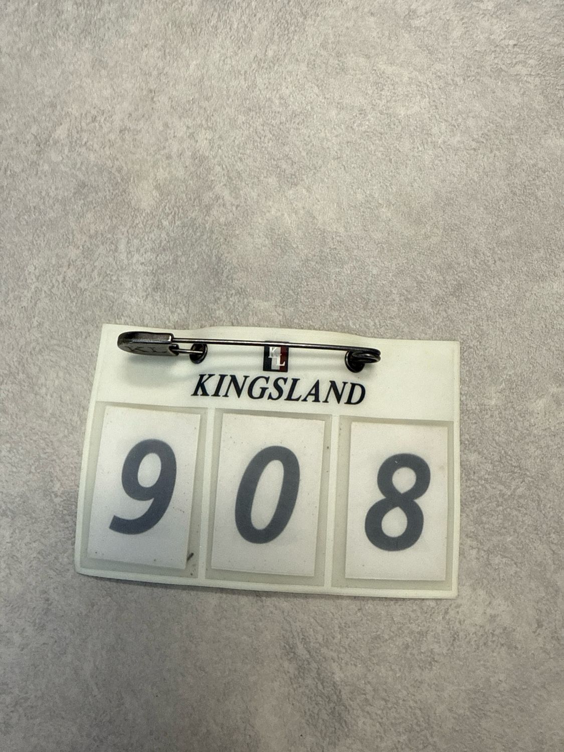 Kingsland startnummerhouder wit
