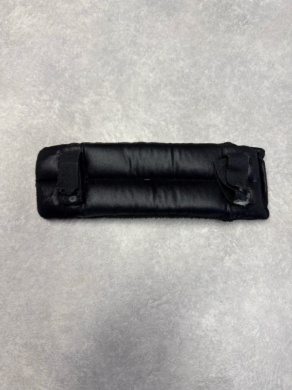 Neusriem onderlegger zwart klittenband