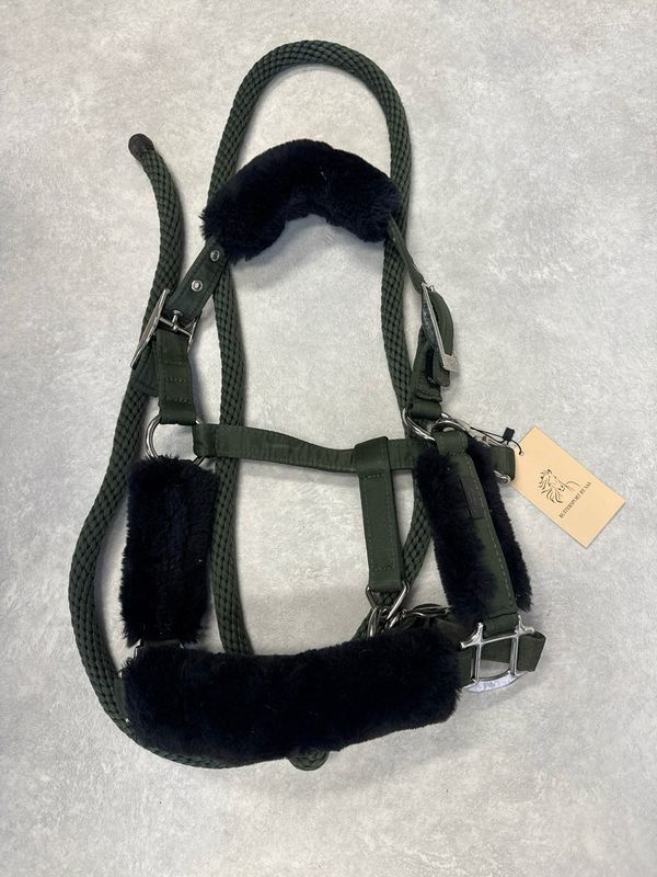 Equestrian Stockholm halsterset groen pony