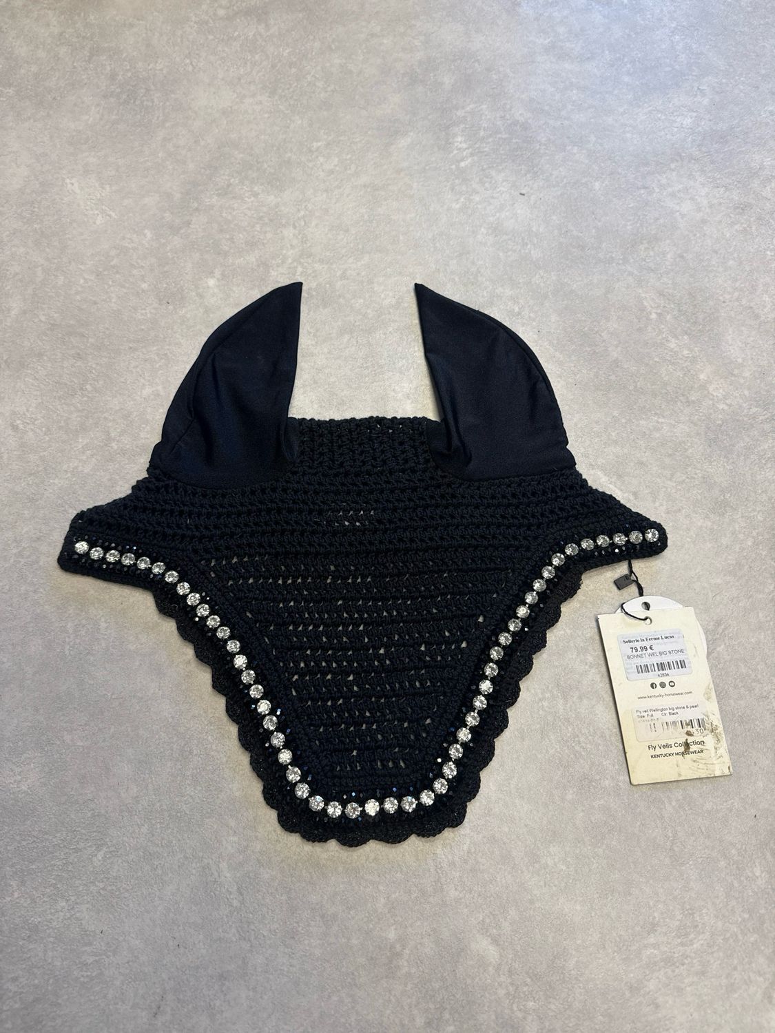 Kentucky Oornetje big stone zwart full