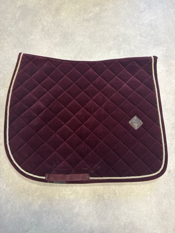 Kentucky dekje corduroy rood full dressuur