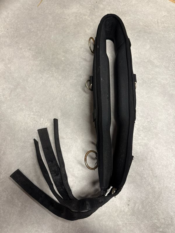 Longeersingel zwart full Longeersingel zwart full