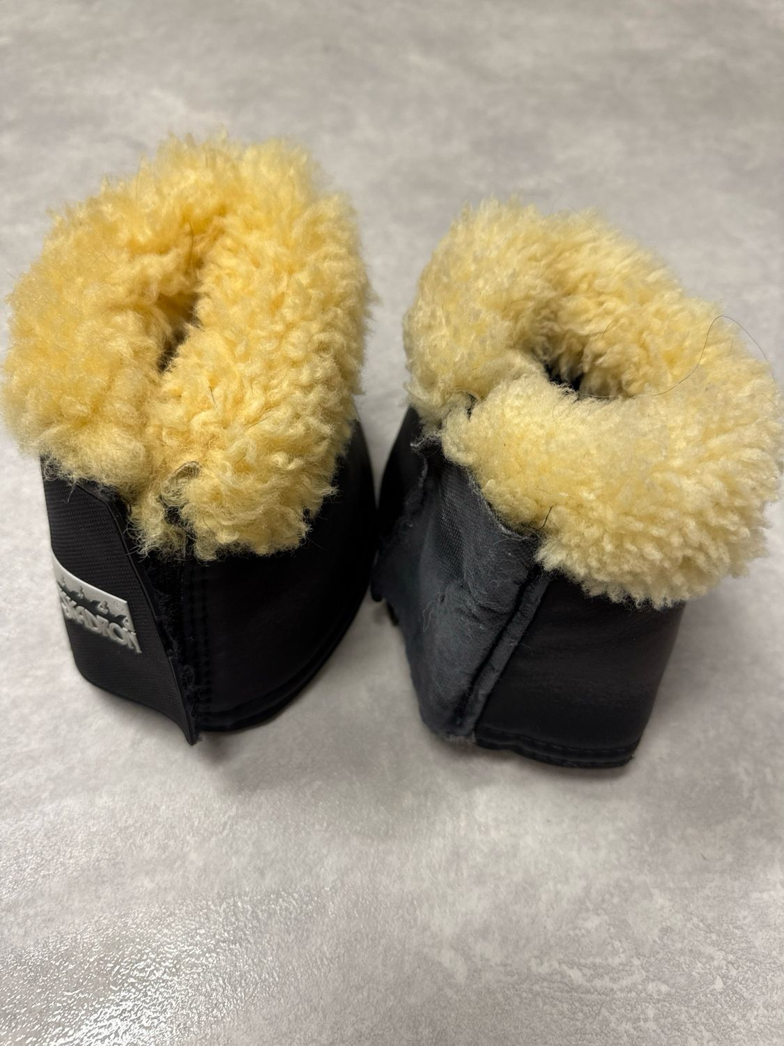 Eskadron springschoenen zwart bont XL