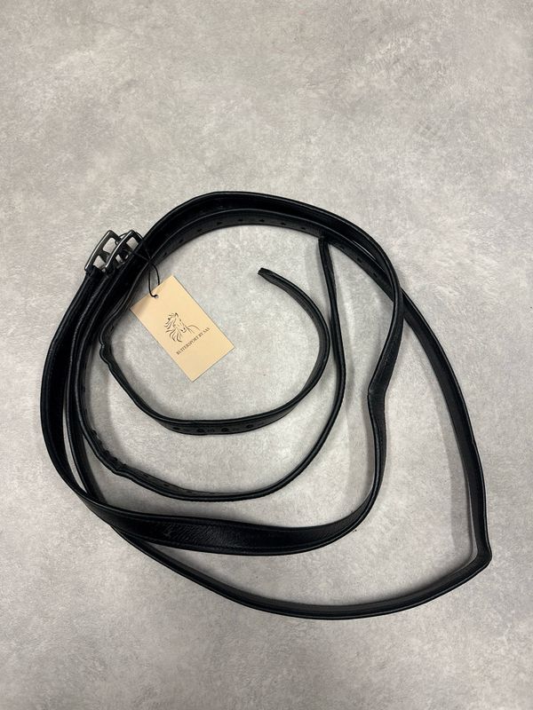 Passier beugelriemen zwart leer 150 Passier beugelriemen zwart leer 150