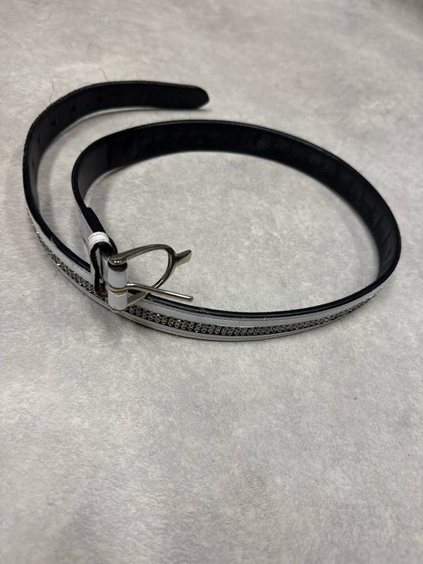 Riem wit steentjes 85 Riem wit steentjes 85