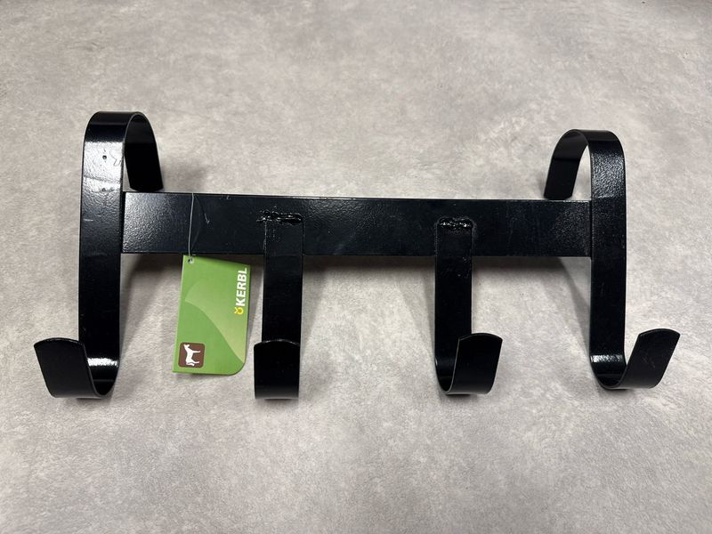 Kerbl hoofdstelhanger vier haken zwart Kerbl hoofdstelhanger vier haken zwart