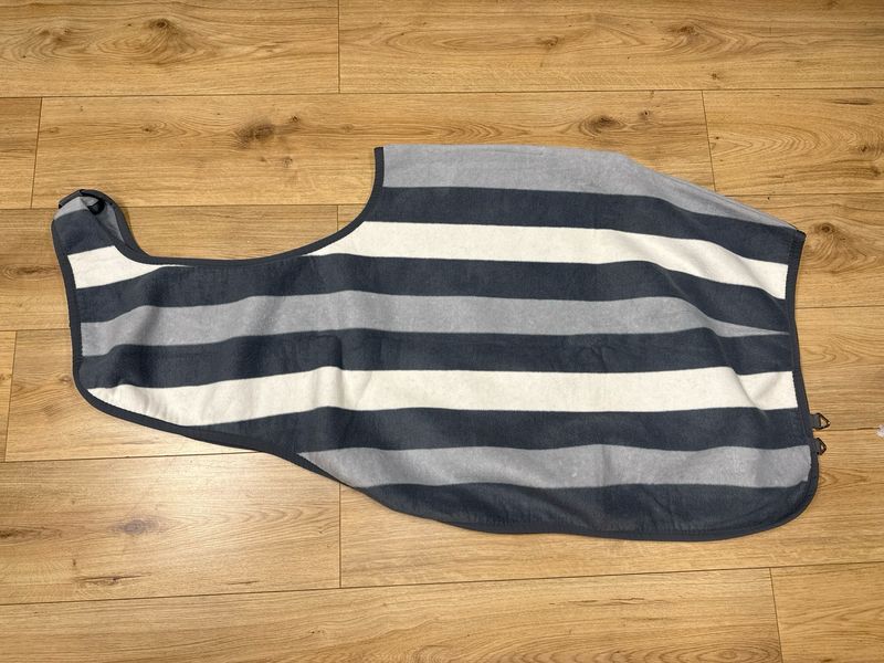 Horseware uitrijdeken grijs XL 205 Horseware uitrijdeken grijs XL 205