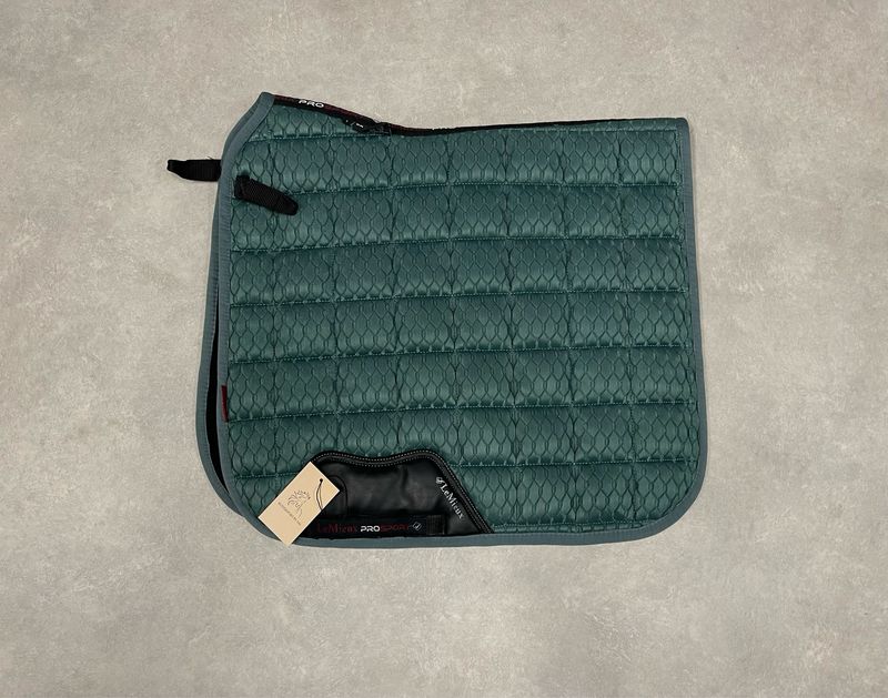 Lemieux dekje carbon mesh groen dressuur full Lemieux dekje carbon mesh groen dressuur full