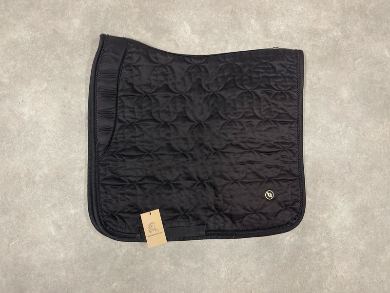 Back on track dekje dressuur full zwart Back on track dekje dressuur full zwart