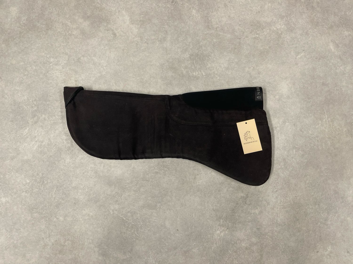 Winderen zadelonderlegger full zwart