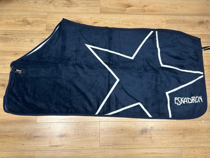 Eskadron zweetdeken ster blauw 205 Eskadron zweetdeken ster blauw 205