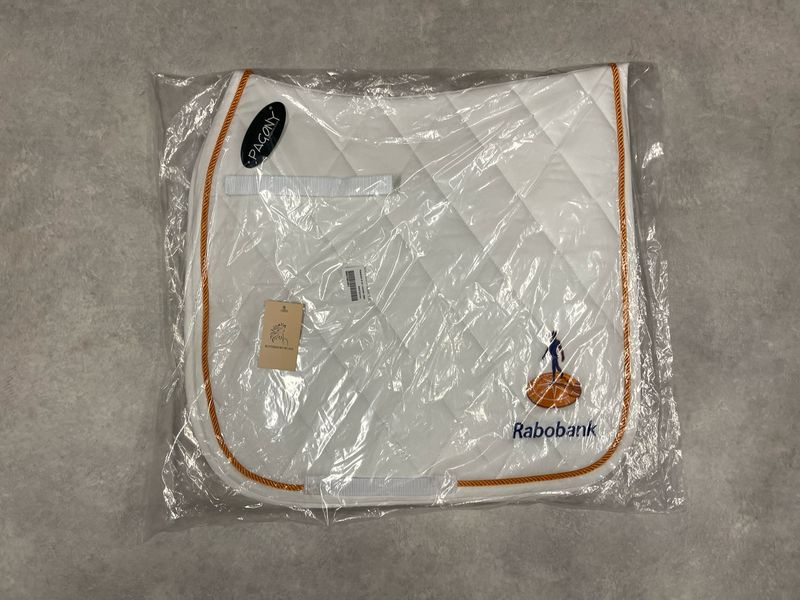 Pagony Rabobank dekje wit full dressuur Pagony Rabobank dekje wit full dressuur